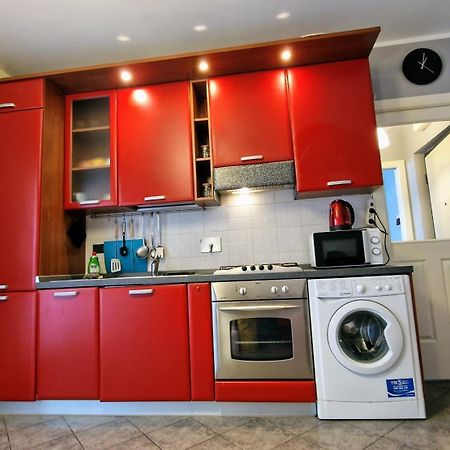 Myhouse Inn Fermata Paradiso - Affitti Brevi Italia 콜레뇨 외부 사진