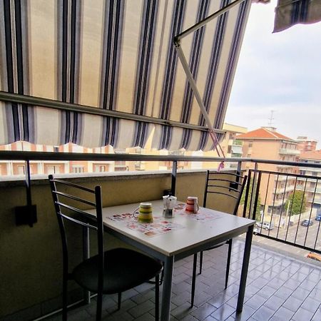 Myhouse Inn Fermata Paradiso - Affitti Brevi Italia 콜레뇨 외부 사진