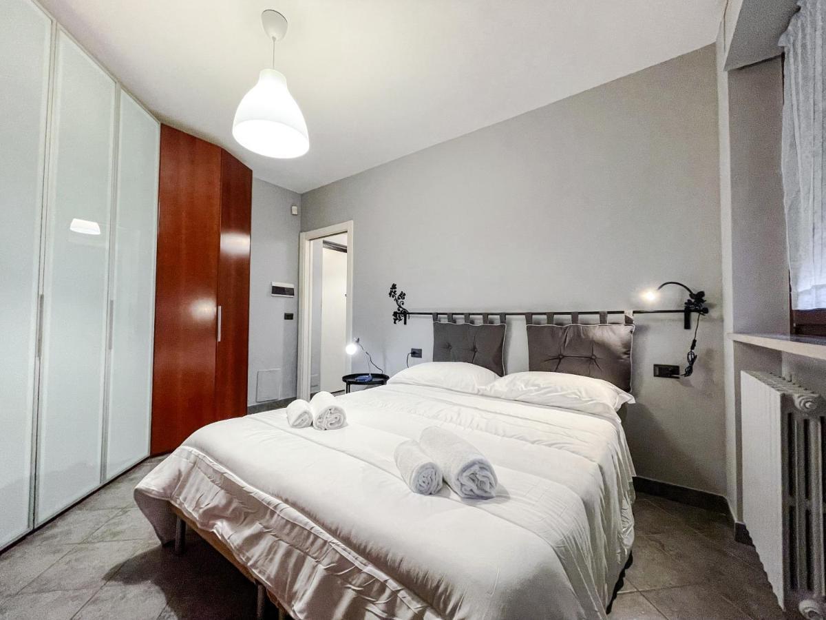 Myhouse Inn Fermata Paradiso - Affitti Brevi Italia 콜레뇨 외부 사진
