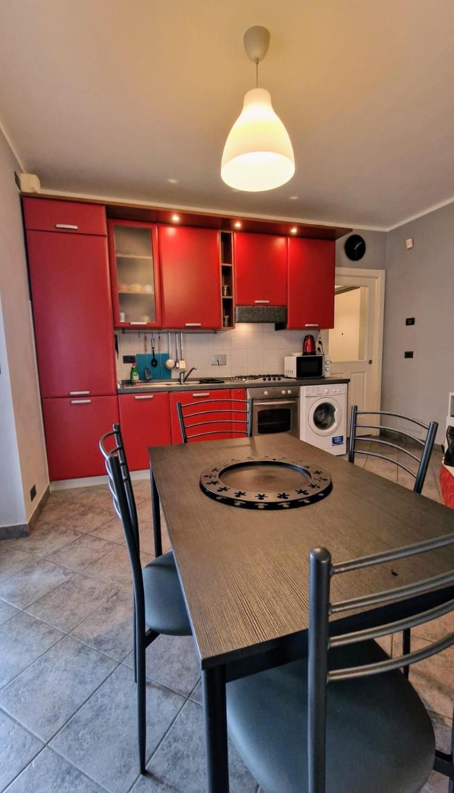 Myhouse Inn Fermata Paradiso - Affitti Brevi Italia 콜레뇨 외부 사진