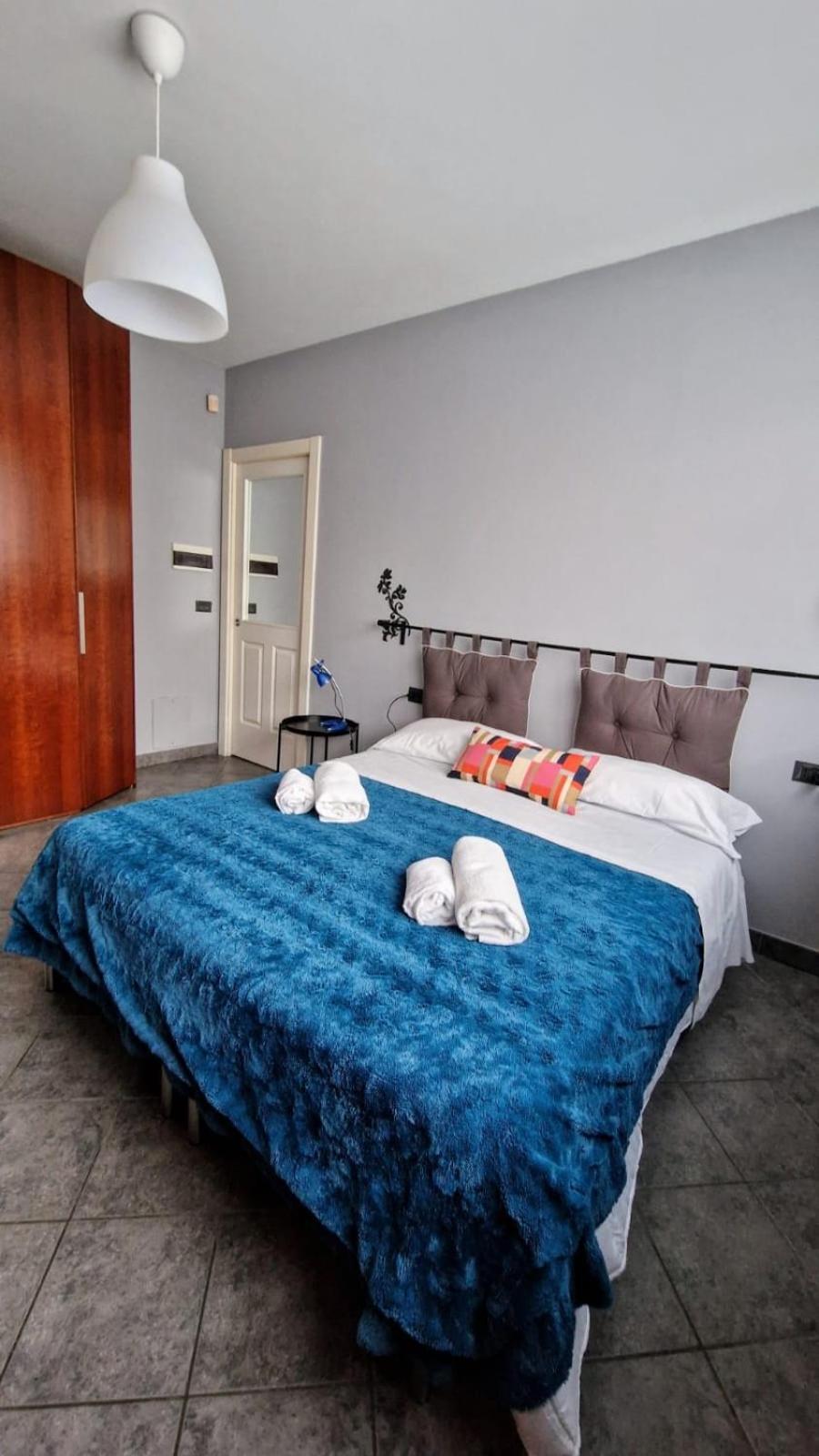 Myhouse Inn Fermata Paradiso - Affitti Brevi Italia 콜레뇨 외부 사진